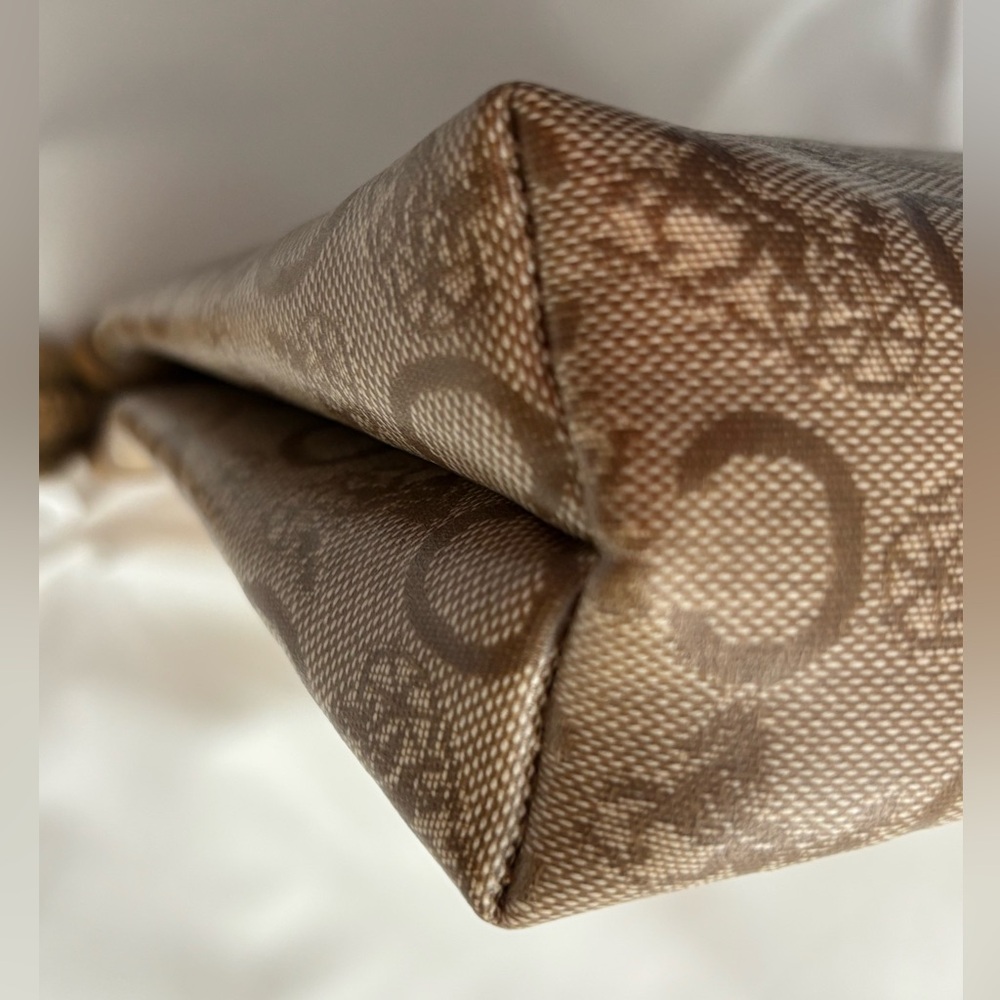 Celine Tan and Brown Patterned Pouch, GVC - Picture 4 of 11